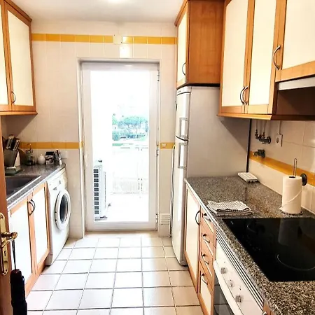 T2 - Com Piscina E Campo Tenis